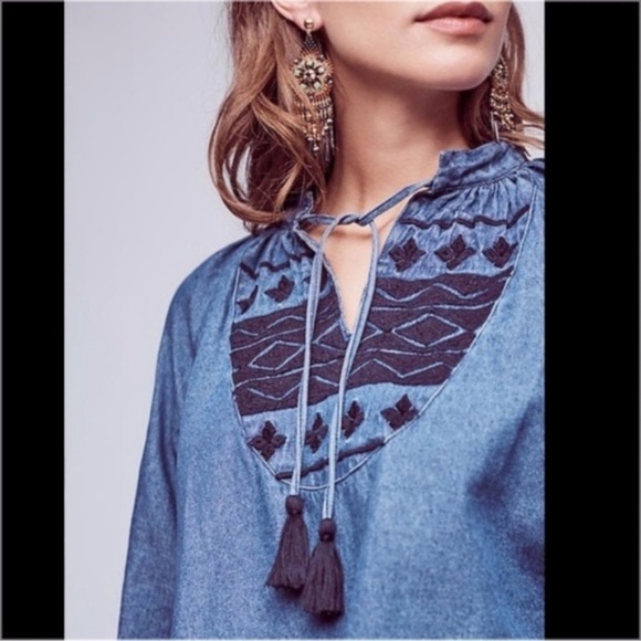 Anthropologie Ne Quittez Pas Hallie Chambray embroidered blouse - Picture 2 of 10